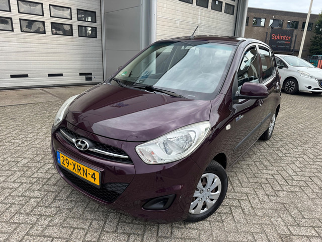 Foto 5 van Hyundai I10 1.0 i-Drive Cool Airco, 2e eigenaar