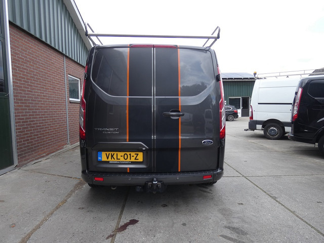 Foto 8 van Ford Transit Custom 320 2.0 TDCI L2H1 Sport*navi/cam * 3zits