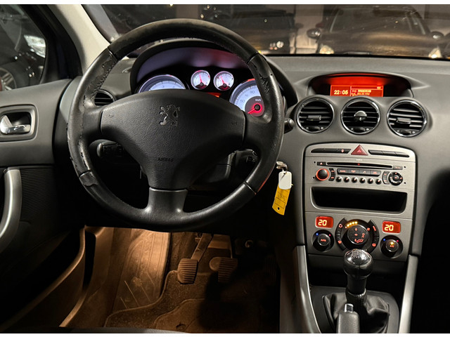 Foto 7 van Peugeot 308 1.6 VTi XT|NAP|APK08-27|Panoramadak|CruiseCntrl|Airco|Elekramen|