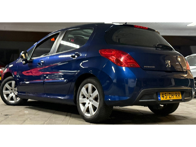 Foto 10 van Peugeot 308 1.6 VTi XT|NAP|APK08-27|Panoramadak|CruiseCntrl|Airco|Elekramen|