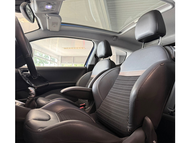 Foto 4 van Peugeot 208 1.6 VTi Allure|NAP|APK04-27|Panoramadak|Carplay|CruiseCntrl|Airco|Bluetooth|