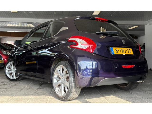 Peugeot 208 1.6 VTi Allure|NAP|APK04-27|Panoramadak|Carplay|CruiseCntrl|Airco|Bluetooth|