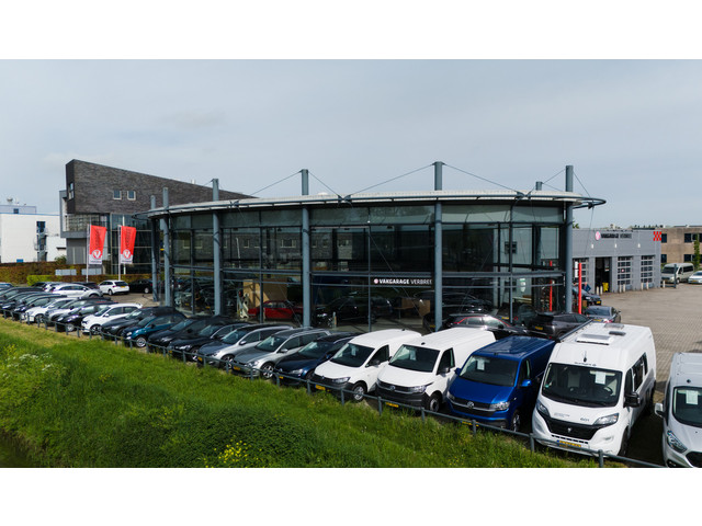 Foto 2 van Renault Clio Estate 0.9 TCe Limited | Navigatie/Android/Apple Carplay | LM Velgen 16" | Cruise Contr