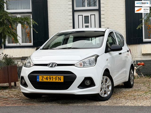 Foto 10 van Hyundai I10 1.0i i-Motion Comfort|Airco|Goed onderhouden|Nette auto!