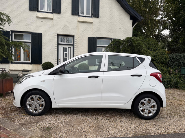 Foto 2 van Hyundai I10 1.0i i-Motion Comfort|Airco|Goed onderhouden|Nette auto!