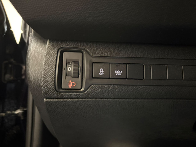 Foto 5 van Peugeot 308 SW 1.2 PureTech Blue Lease Executive (bj 2015)