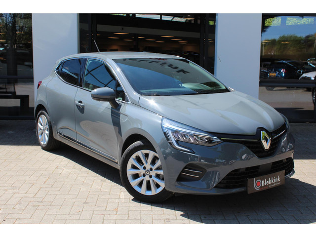 Foto 4 van Renault Clio 1.3 TCe Intens 130 pk EDC AUTOMAAT, Winterpakket