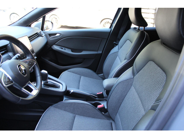 Foto 3 van Renault Clio 1.3 TCe Intens 130 pk EDC AUTOMAAT, Winterpakket