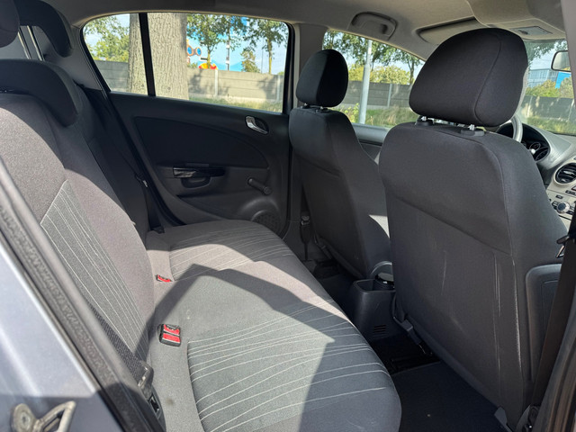 Opel Corsa 1.2-16V Business 2008 airco automaat apk
