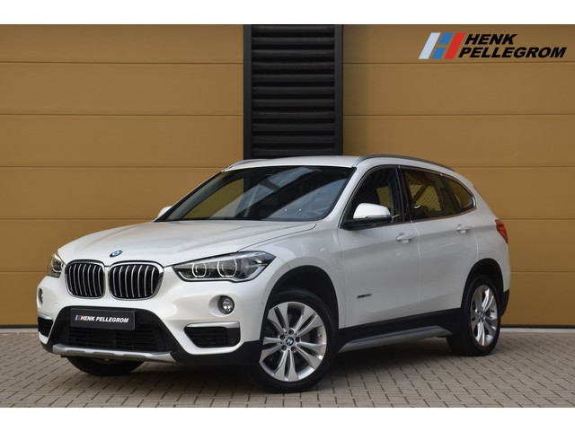 Foto 2 van BMW X1 sDrive20i * Trekhaak * LED * Leder * Stoelverwarming * 18''LM *
