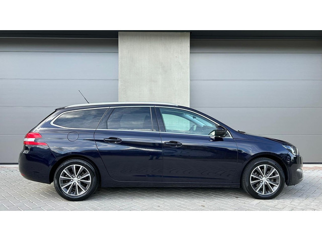 Foto 8 van Peugeot 308 SW 1.2 e-THP Allure 2014/ORG NL/NAVIGATIE/MASSAGE/360 CAMERA/DEALER ONDERHOUDEN/NIEUWE A