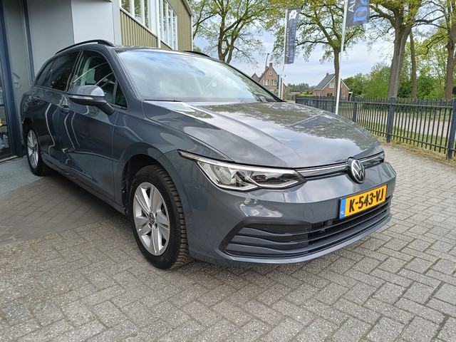 Foto 10 van Volkswagen Golf Variant 1.0 TSI Life | Airco | Leer | Adaptieve cruis controle | Getint glas | BTW |
