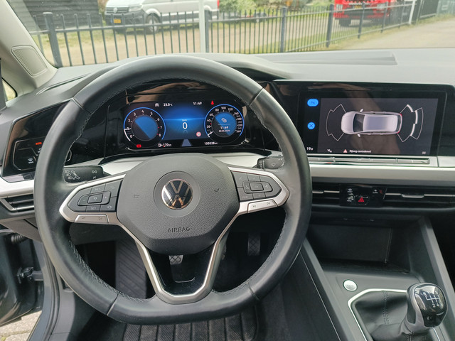 Foto 4 van Volkswagen Golf Variant 1.0 TSI Life | Airco | Leer | Adaptieve cruis controle | Getint glas | BTW |