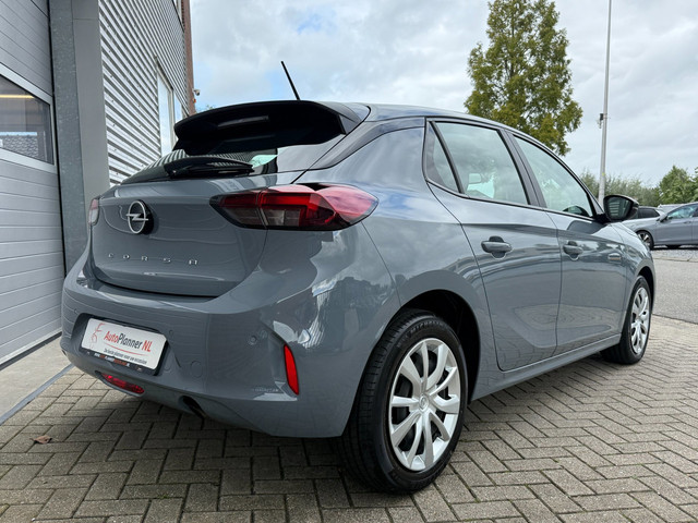 Foto 4 van Opel Corsa 1.2 Edition! Incl. Btw! Cruise! Navi! *6.399km!*