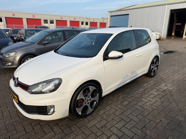 Foto 7 van Volkswagen Golf 2.0 GTI