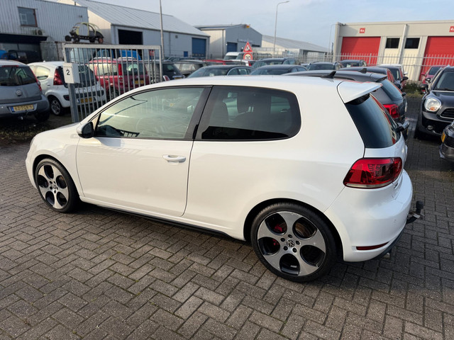 Foto 5 van Volkswagen Golf 2.0 GTI