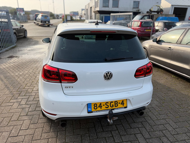 Foto 3 van Volkswagen Golf 2.0 GTI