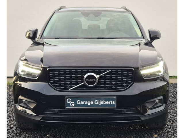 Foto 2 van Volvo XC40 1.5 T5 Recharge R-Design Expression cruise control adaptief - Trekhaak - 19” Wielen - Lig