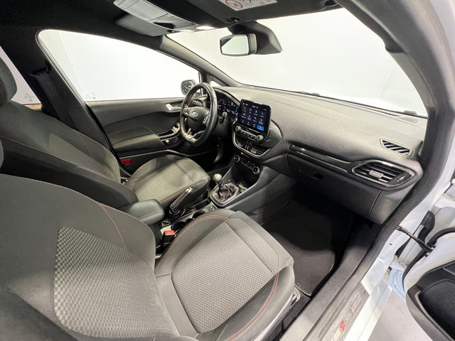Foto 5 van Ford Fiesta 1.0 EcoBoost ST-Line | Navigatie/Android/Apple Carplay | LM Velgen 17" | Cruise Control