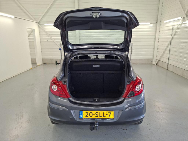 Foto 10 van Opel Corsa 1.2-16V Color Edition AUTOMAAT AIRCO CRUISE