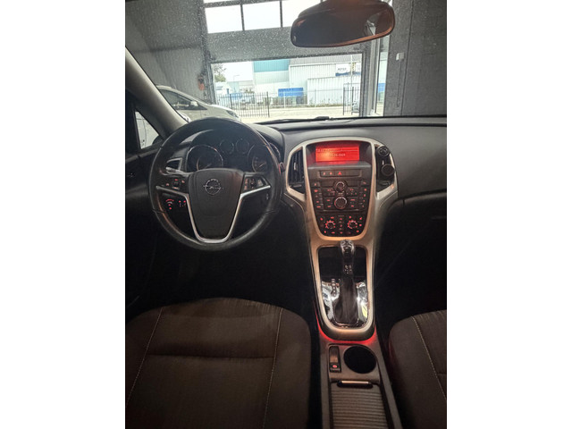 Foto 4 van Opel Astra 1.6 Sport AUTOMAAT