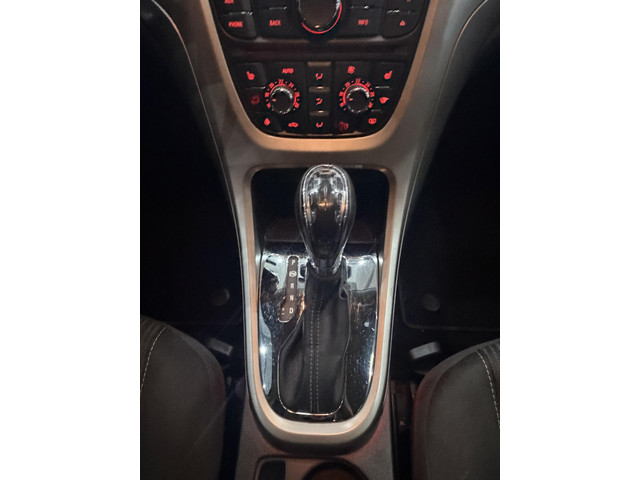 Foto 3 van Opel Astra 1.6 Sport AUTOMAAT