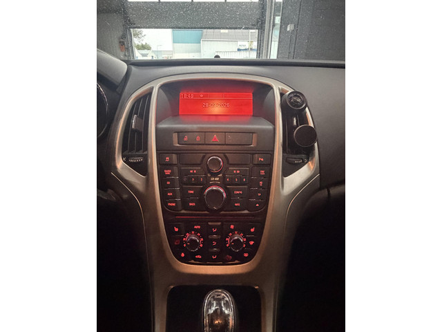 Foto 2 van Opel Astra 1.6 Sport AUTOMAAT