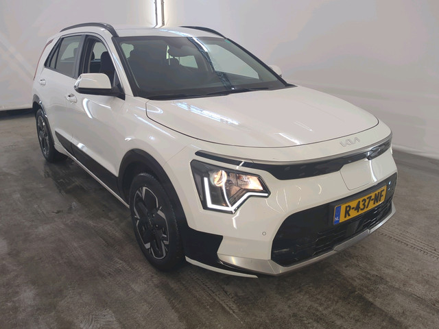 Foto 3 van Kia Niro EV 64.8 kWh 204pk DynamicLine | SOH 100% | Nieuwe Model | Half Leder/Stof | CarPlay | Navig