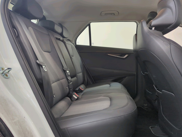 Foto 7 van Kia Niro EV 64.8 kWh 204pk DynamicLine | SOH 100% | Nieuwe Model | Half Leder/Stof | CarPlay | Navig