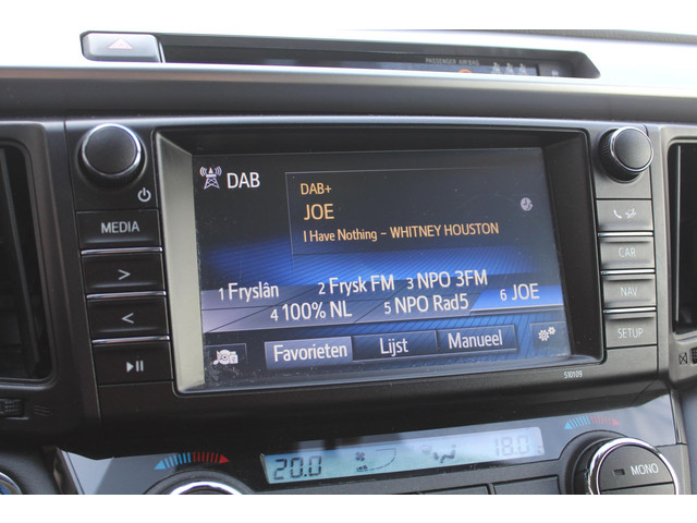 Foto 4 van Toyota RAV4 2.5 Hybrid AWD Dynamic | Rijklaar | Trekhaak | Parelmoer | Adap.cruise | Sensoren v+a |