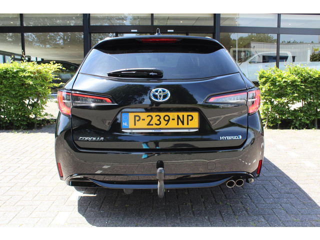 Foto 2 van Toyota Corolla Touring Sports 2.0 Hybrid Business Plus | Rijklaar | Apple/Android | Trekhaak | Stoel