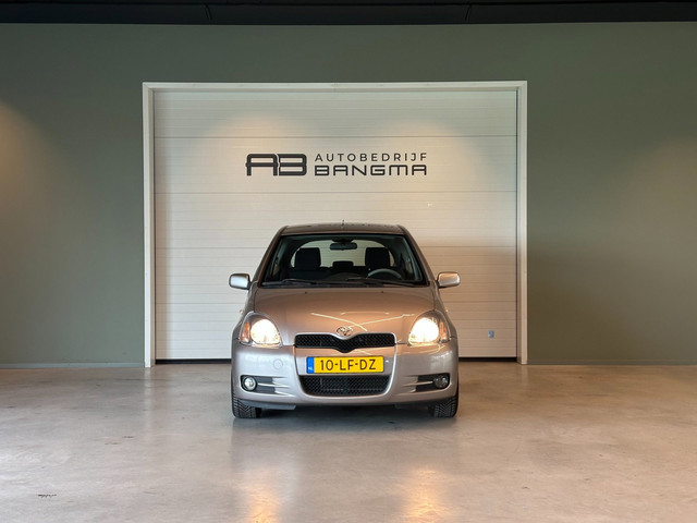 Foto 4 van Toyota Yaris 1.5-16V VVT-i T-SPORT-uitv|ISOFIX|TREKHAAK|MP3+WMA-aansluiting|NIEUWE APK+ONDERHOUDSBEU