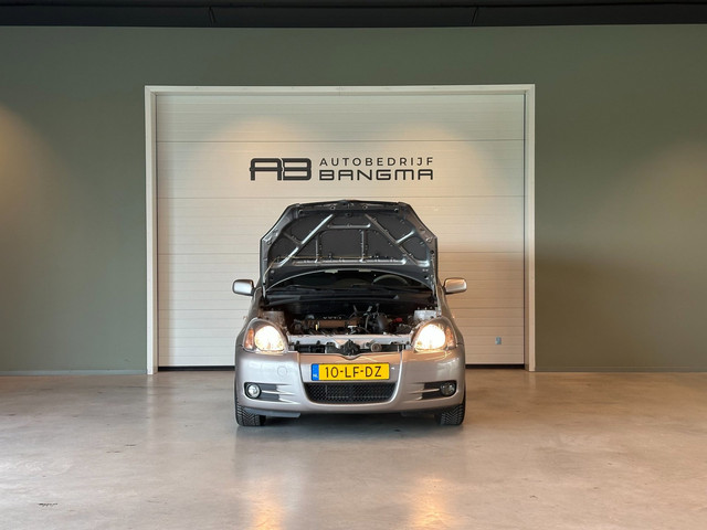 Foto 5 van Toyota Yaris 1.5-16V VVT-i T-SPORT-uitv|ISOFIX|TREKHAAK|MP3+WMA-aansluiting|NIEUWE APK+ONDERHOUDSBEU