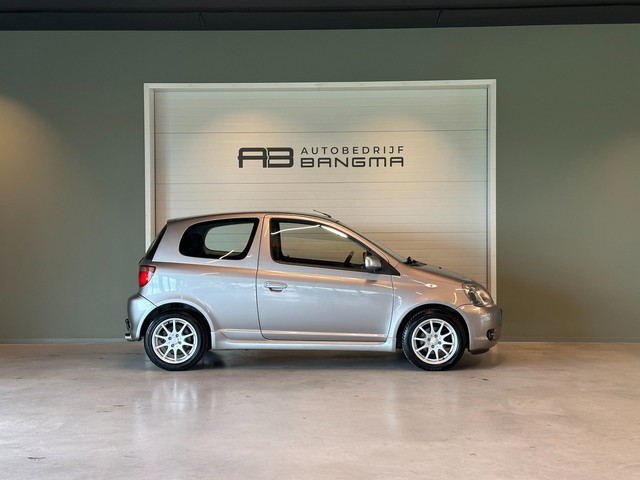 Foto 9 van Toyota Yaris 1.5-16V VVT-i T-SPORT-uitv|ISOFIX|TREKHAAK|MP3+WMA-aansluiting|NIEUWE APK+ONDERHOUDSBEU