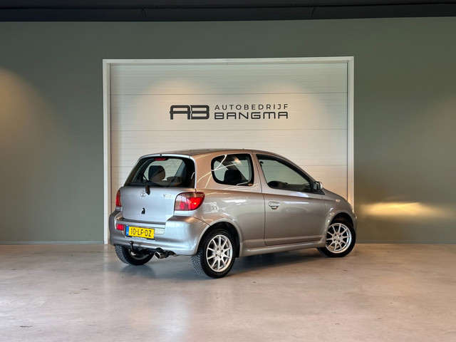 Foto 10 van Toyota Yaris 1.5-16V VVT-i T-SPORT-uitv|ISOFIX|TREKHAAK|MP3+WMA-aansluiting|NIEUWE APK+ONDERHOUDSBEU