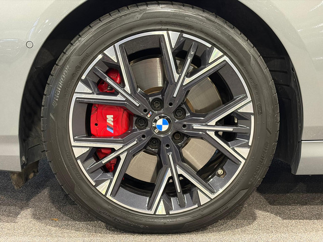 Foto 10 van BMW 1-serie 120 M Sport Design Edition Panoramadak | Stoelverwarming | Camera | Carplay