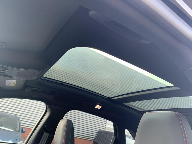 Ford Kuga 2.5 PHEV ST-Line X | Wegklapbare Trekhaak | Panoramadak | Adaptive LED | Head up Display |