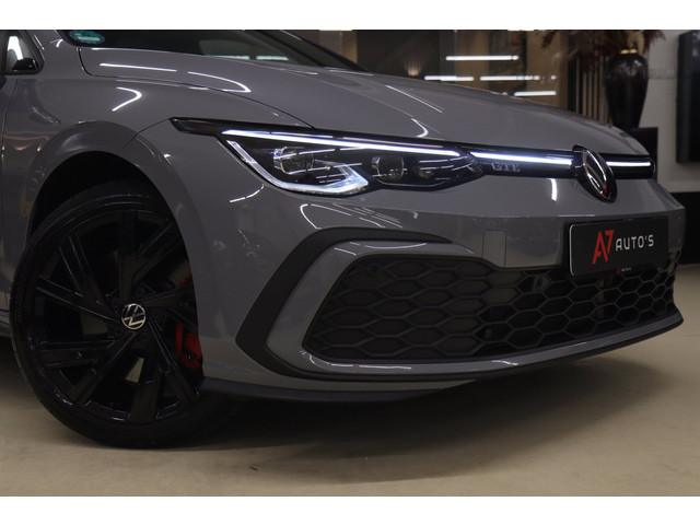 Foto 8 van Volkswagen Golf 1.4 eHybrid GTE BLACKSTYLE/PANO/CARPLAY/SFEERVER/VOL
