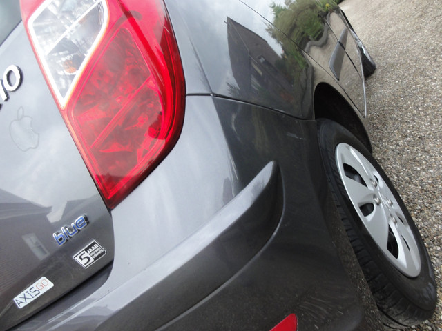 Foto 10 van Hyundai i10 1.0 Black pack AIRCO A.P.K 24-01-2027 !!
