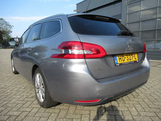 Foto 8 van Peugeot 308 SW 1.6 BlueHDI Blue Lease Executive Pack Lederen bekleding/ PDC/NAV/PANO/STOELVERW.