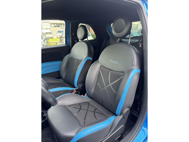 Foto 4 van Fiat 500 1.2 Lounge |CarPlay!|Climate Control!|