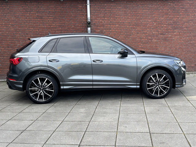 Foto 6 van Audi Q3 45 TFSI e S edition (bj 2023, automaat)