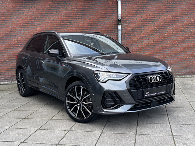 Foto 7 van Audi Q3 45 TFSI e S edition (bj 2023, automaat)