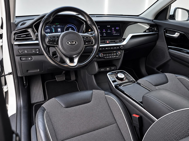 Foto 6 van Kia E-Niro DynamicLine 64 kWh|SOH100%|Fase 3|DealerOnderh|