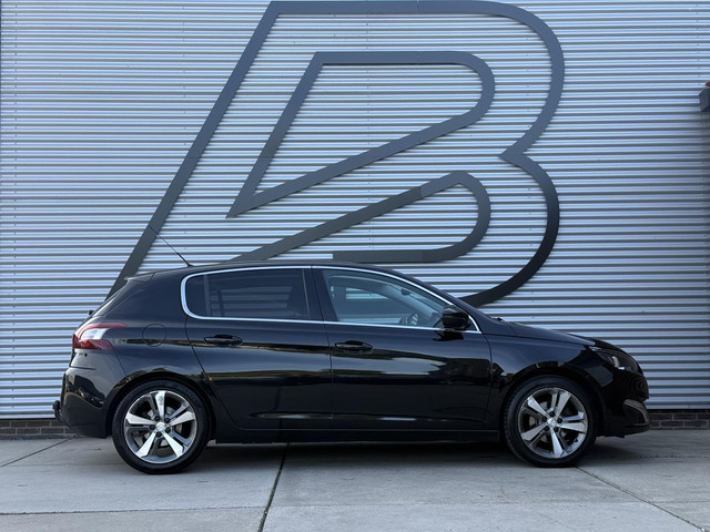 Foto 10 van Peugeot 308 1.2 PureTech Blue Lease Premium Pano|Clima|Cruise|Trekhaak|PDC|Elek ramen|Lm velgen|D-ri