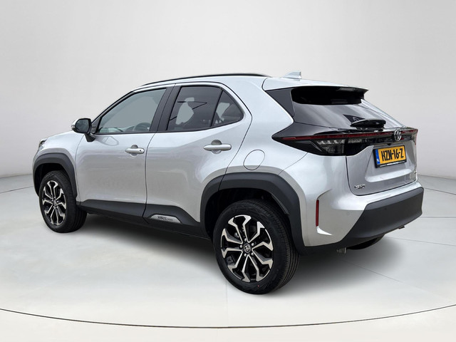 Foto 3 van Toyota Yaris Cross 1.5 Hybrid 115 Dynamic | Winterpack |