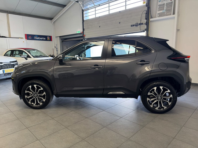 Foto 7 van Toyota Yaris Cross 1.5 Hybrid 115 Dynamic / stoel-stuurverw/ 1e eigenaar!/11-2024