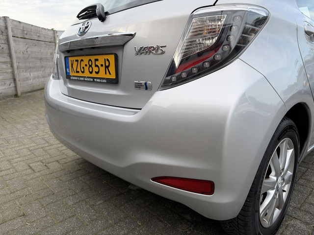 Foto 6 van Toyota Yaris 1.5 Full Hybrid Aspiration | Camera | Cruise Control | Navigatie