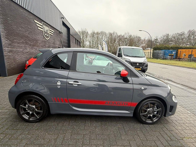 Foto 6 van Fiat 500 1.4 T-Jet Abarth 595 3/6/12MND GARANTIE | SPORTSTOELEN | AIRCO | LMV | NW DISTR RIEM