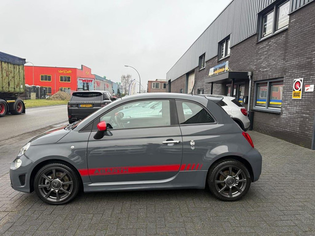 Foto 10 van Fiat 500 1.4 T-Jet Abarth 595 3/6/12MND GARANTIE | SPORTSTOELEN | AIRCO | LMV | NW DISTR RIEM